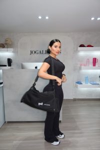 Top Lilly + Pants - Image 2