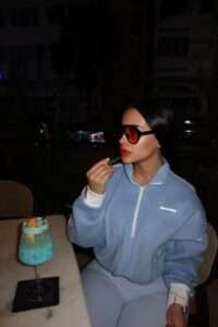 Sweater BLUE - Image 2